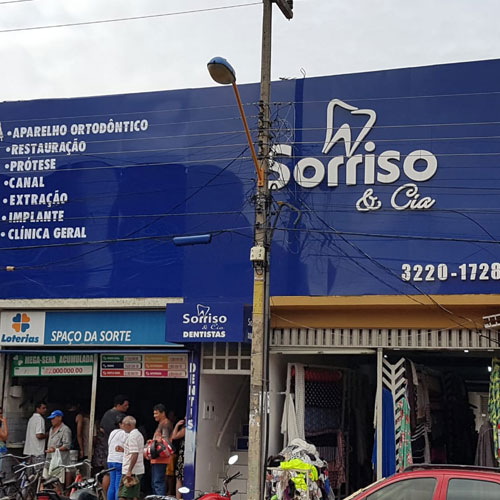 Sorriso e Cia - Clínicas Odontológicas - Unidade Parque Piauí